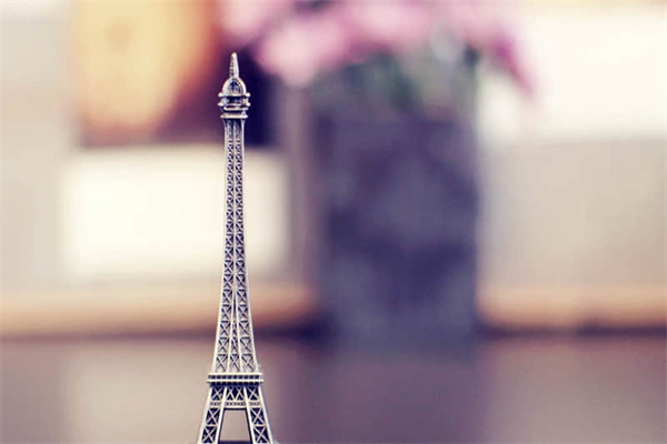 描写我的老师作文600字最新