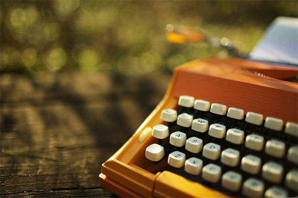 关于痕迹的800字话题作文优秀范文5篇范文